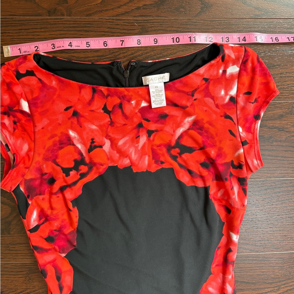 Cache Black and Red Floral Mini Dress - Picture 2 of 6